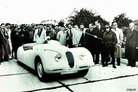 Jaguar XK120 at Jabbeke in 1949